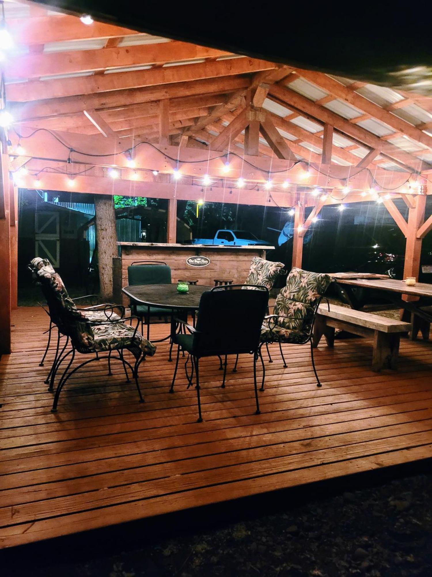 Outpost Motel On The River Dolores ภายนอก รูปภาพ